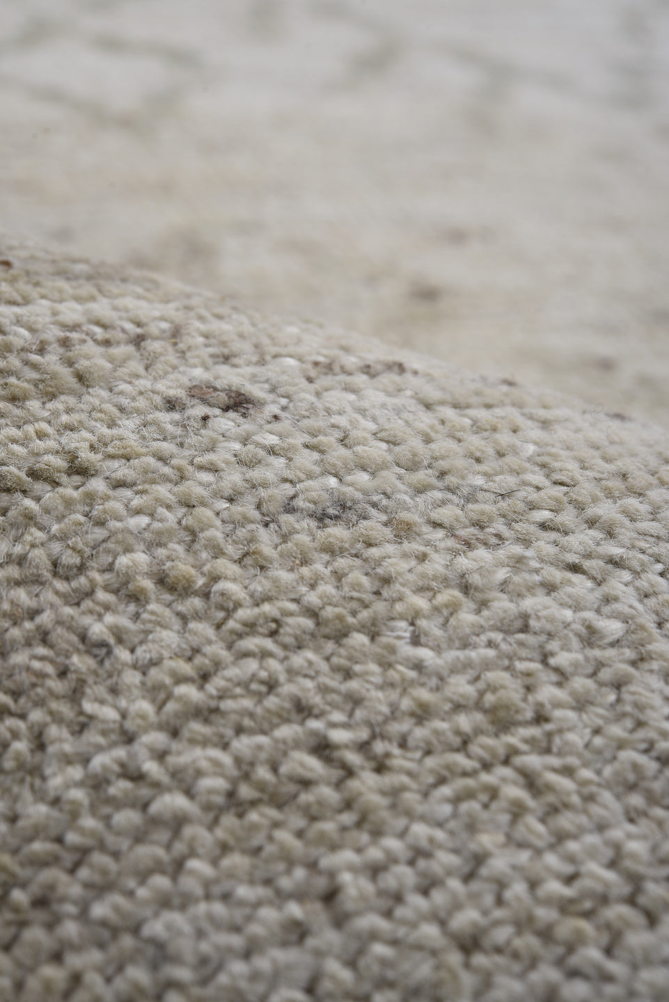 8' x 11' one-of-a-kind handmade vintage Oushak large size rug. Color palette: ivory, cream, taupe, sage, beige, sand, gray