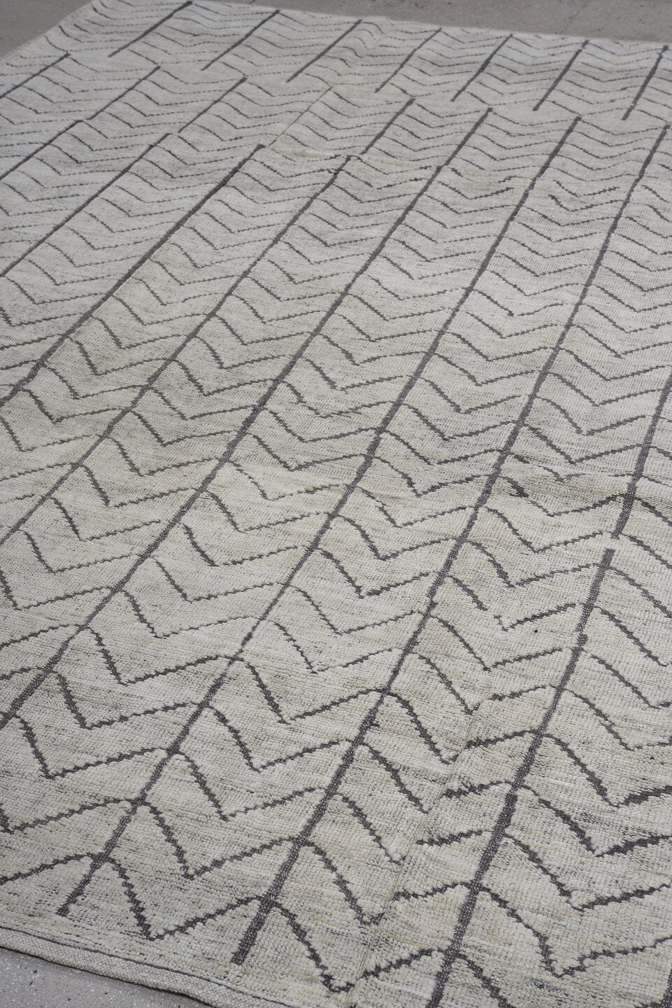 8' x 11' one-of-a-kind handmade vintage Tulu large size rug. Color palette: ivory, charcoal, gray, black
