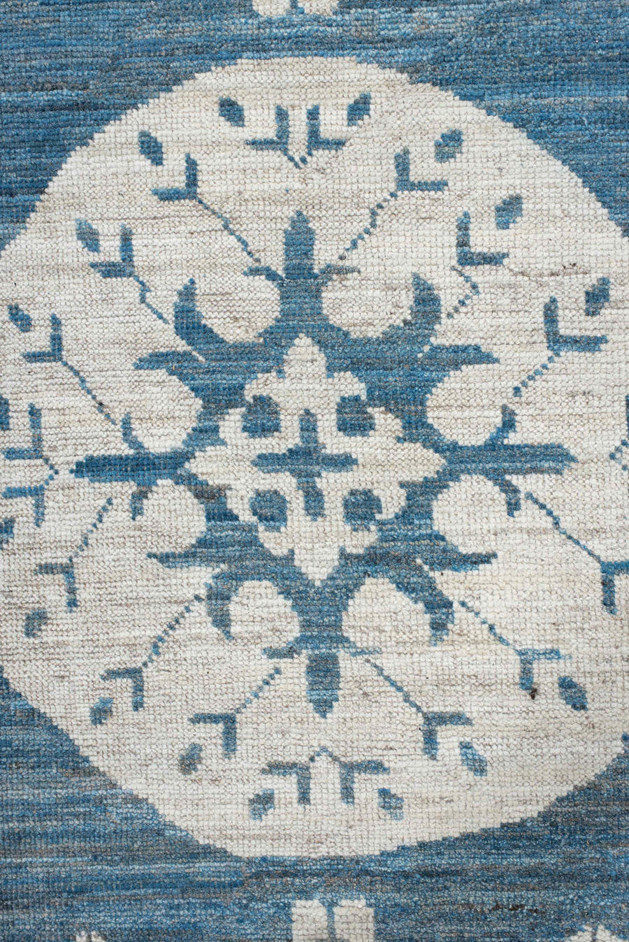 9' x 14' one-of-a-kind handmade vintage Oushak large size rug. Color palette: blue, ivory, slate, cream, gray