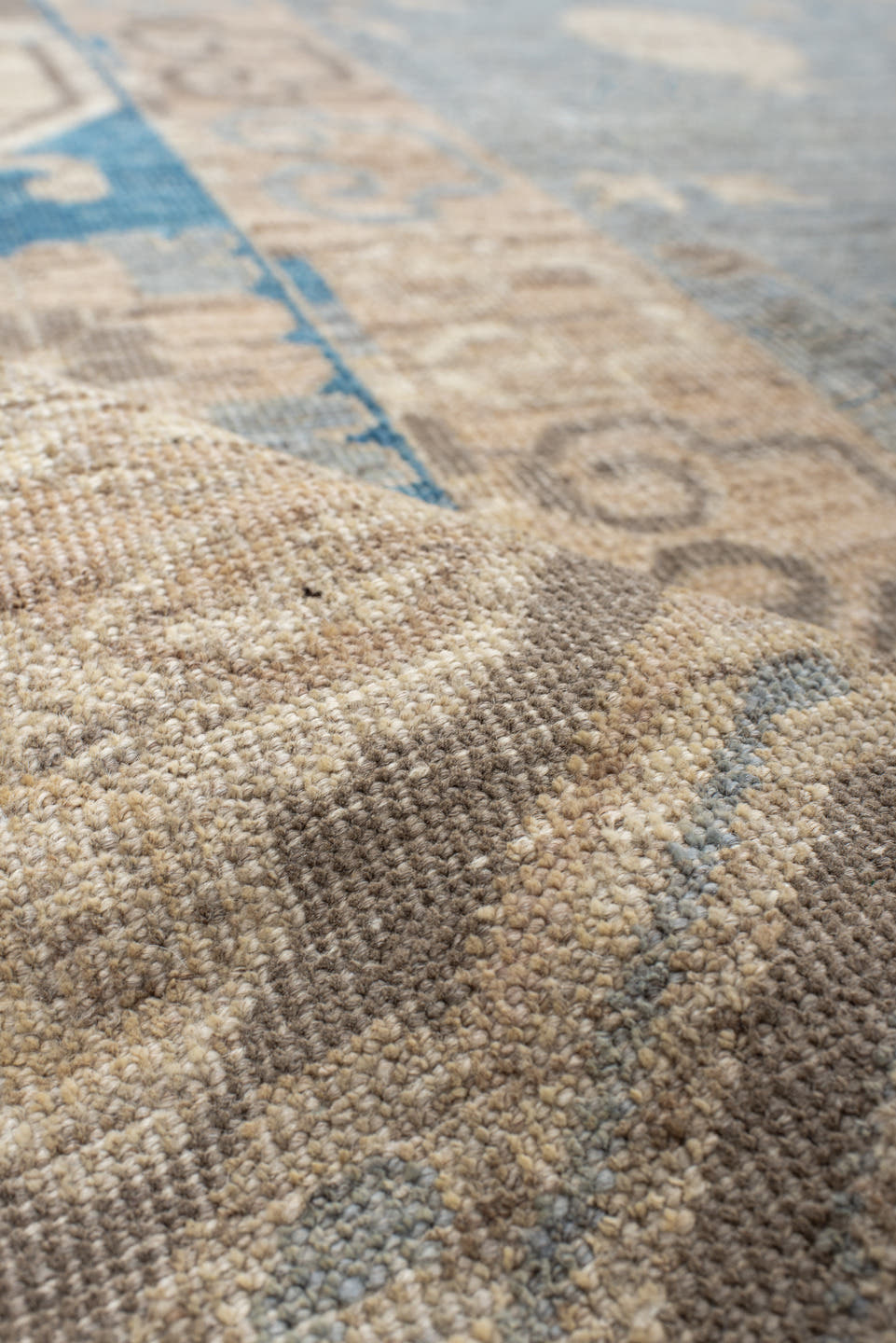 9' x 12' one-of-a-kind handmade vintage Oushak large size rug. Color palette: pale blue, ivory, taupe, sky blue, beige