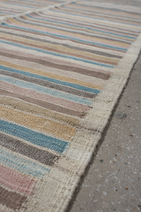 Vintage Kilim Runner Rug (3' x 10')