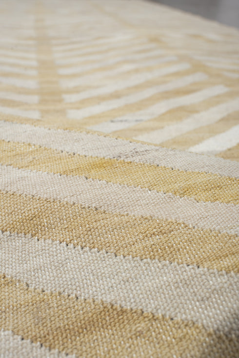 Vintage Kilim Runner Rug (3' x 9')