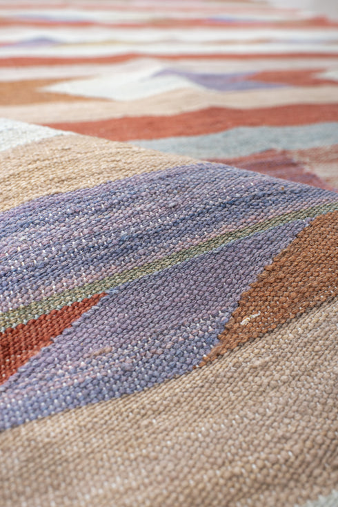 Vintage Kilim Runner Rug (3' x 7')