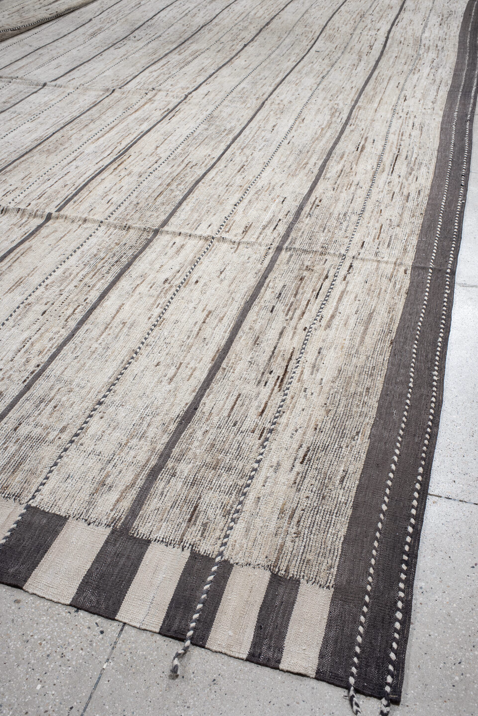 19' x 28' one-of-a-kind handmade vintage Tulu oversize rug. Color palette: dark gray, dim gray, gainsboro, gray, light gray