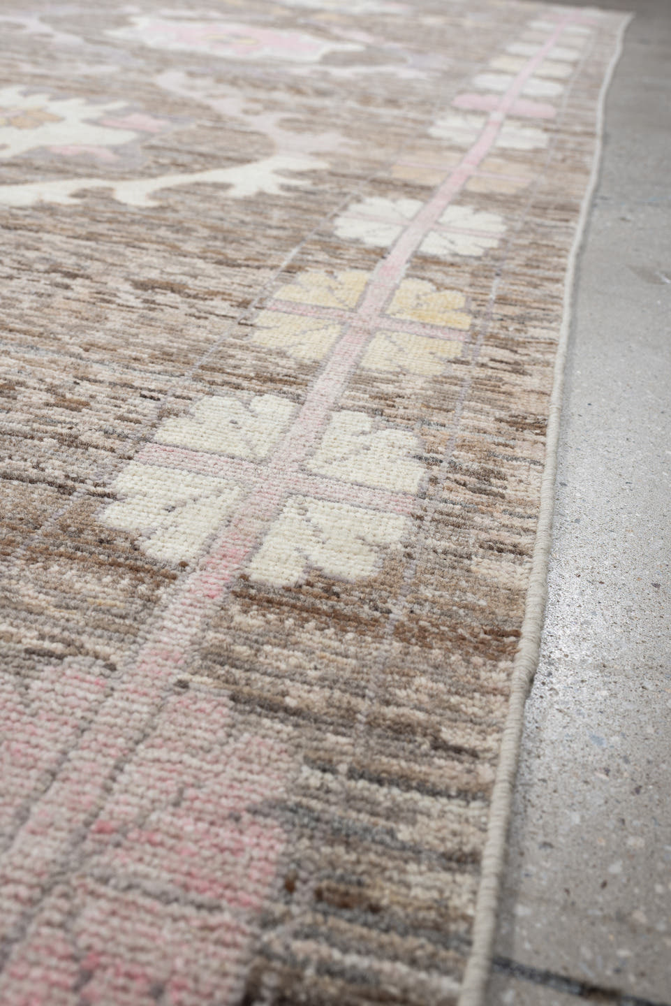 8' x 12' one-of-a-kind handmade vintage Oushak large size rug. Color palette: taupe, ivory, blush pink, lavender, brown
