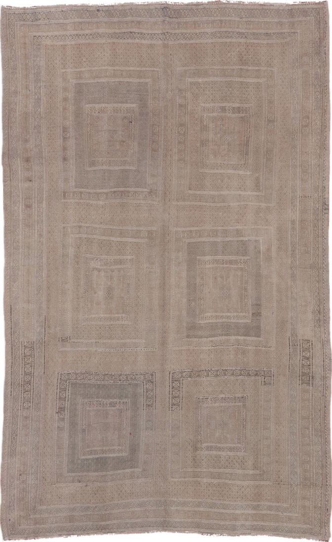 5' x 9' one-of-a-kind handmade vintage Jijim medium size rug. Color palette: gray, light gray, off-white, pink, snow, white