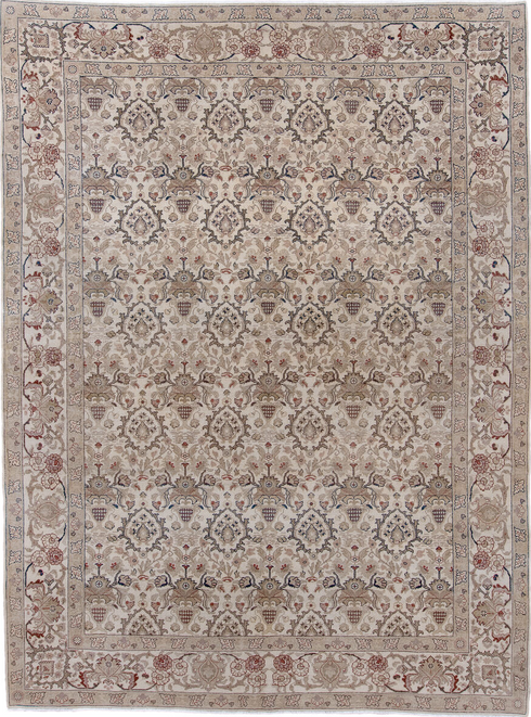 Antique Sivas Area Rug (8' x 11')