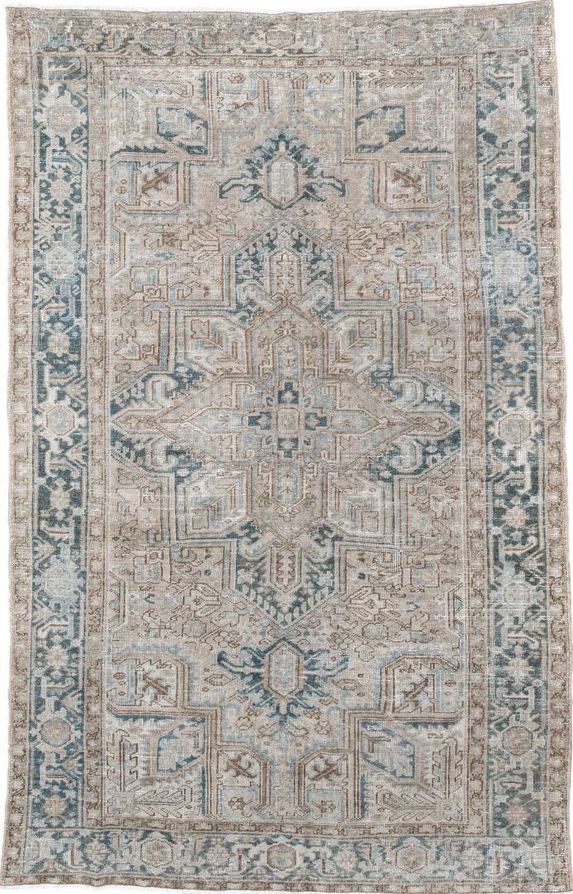 6' x 9' one-of-a-kind handmade vintage Heriz medium size rug. Color palette: brown, dark gray, dim gray, gainsboro, gray