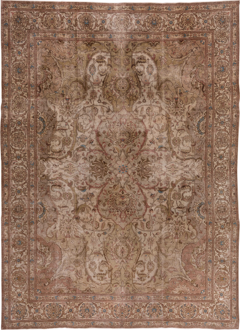 Antique Sivas Area Rug (9' x 13')