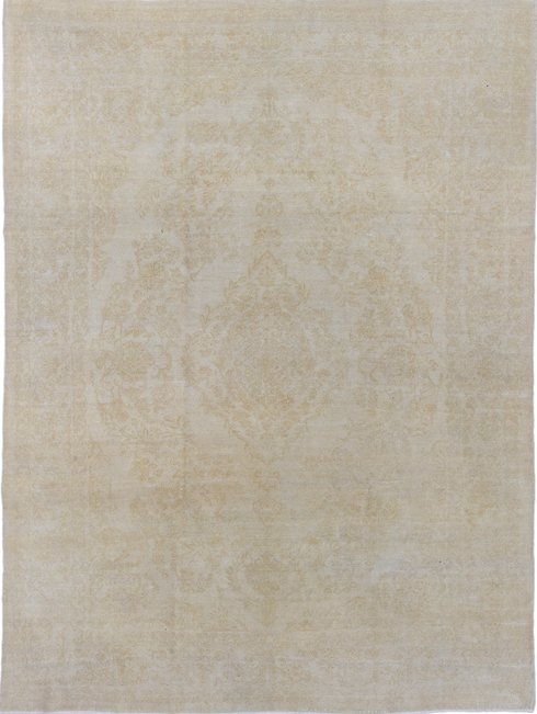 Antique Kashan Area Rug (7' x 9')