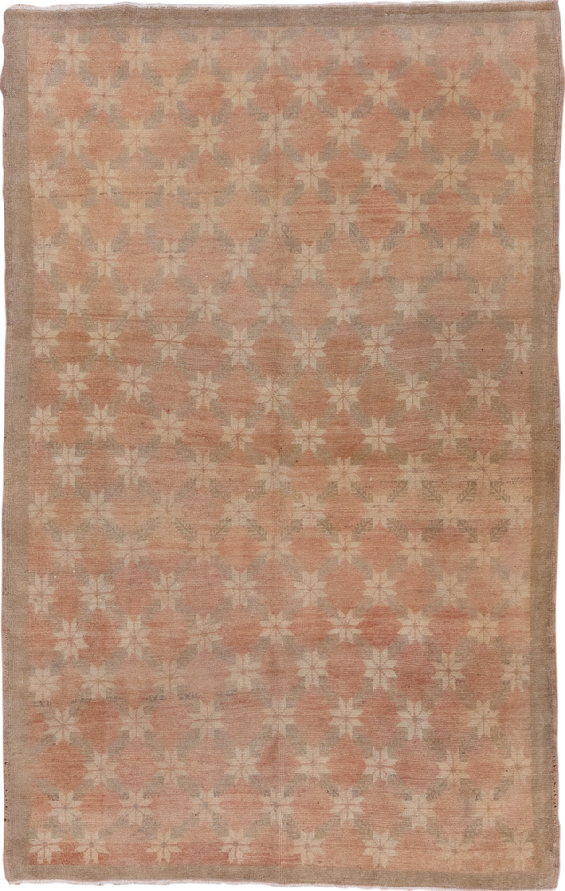 4' x 7' one-of-a-kind handmade vintage Oushak rug. Color palette: brown, gray, light gray, off-white, pink, snow, white