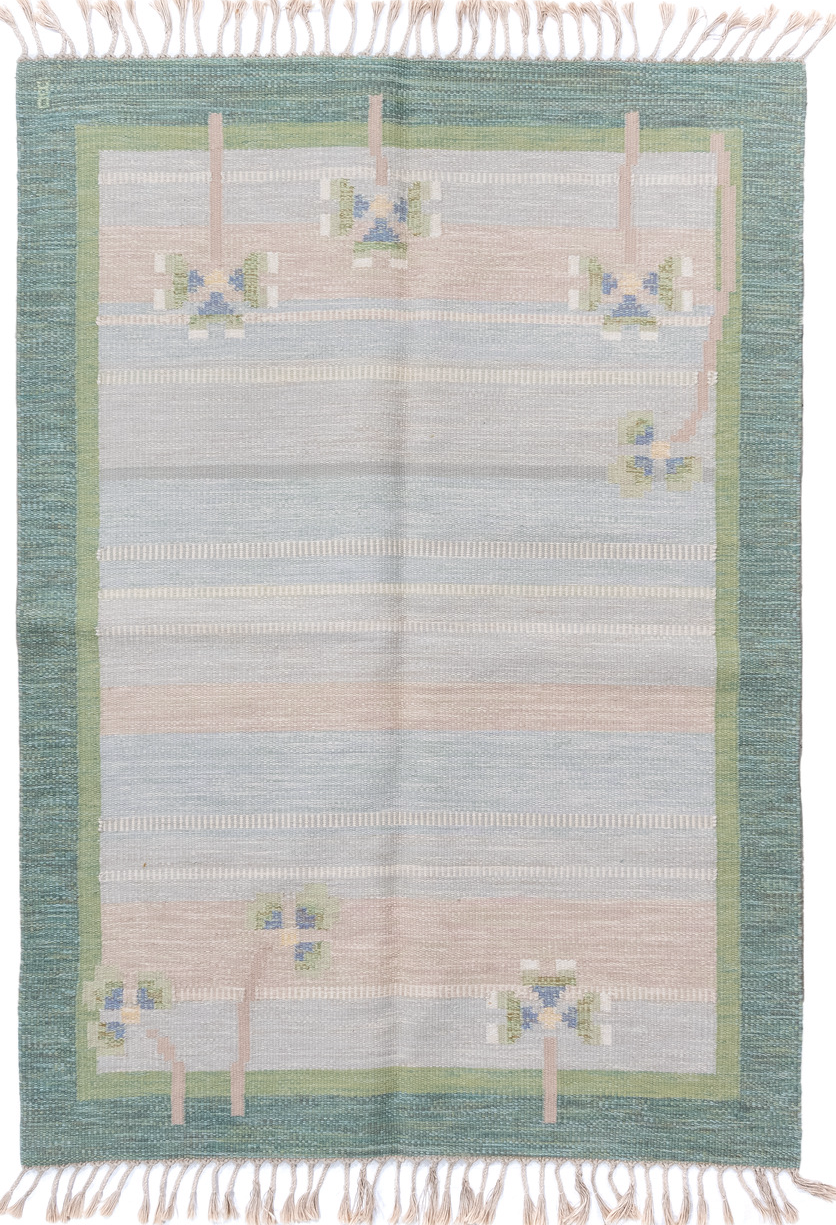 5' x 7' one-of-a-kind handmade vintage Rollaken rug. Color palette: dark gray, gainsboro, gray, light gray, off-white, pink