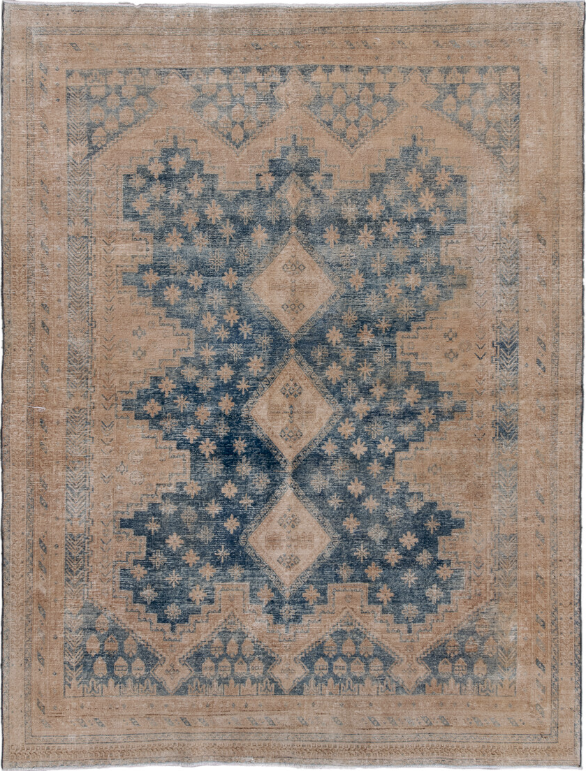 5' x 7' one-of-a-kind handmade vintage Afshar rug. Color palette: blue, brown, dim gray, gray, light gray, pink, silver