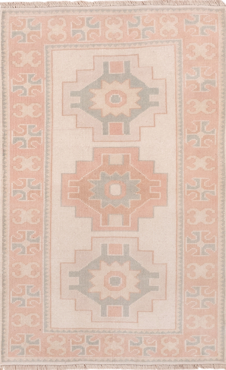 2' x 4' one-of-a-kind handmade vintage Oushak small size rug. Color palette: antiquewhite, brown, gray, light gray, linen