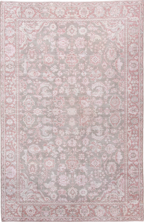 Antique Sivas Area Rug (6' x 9')