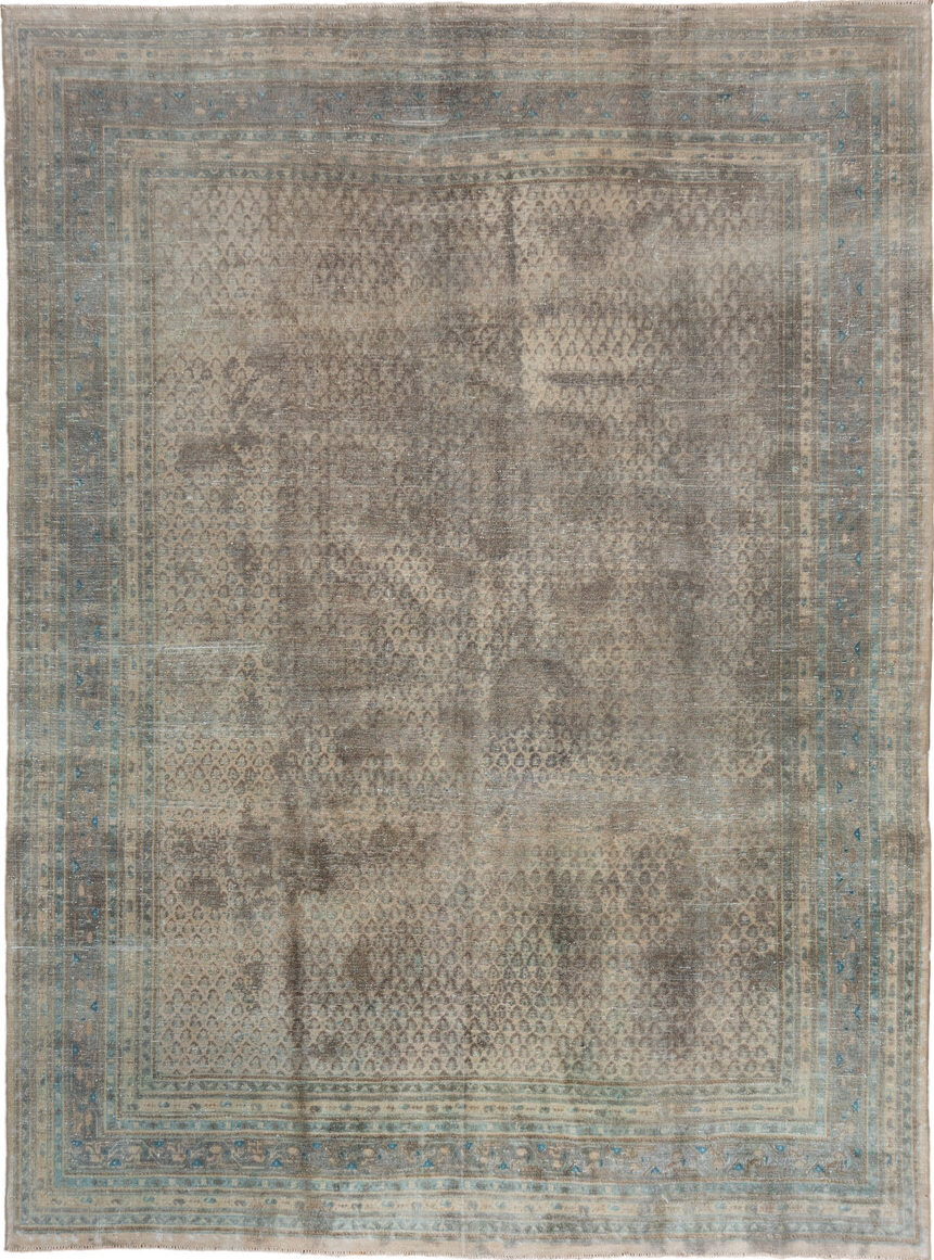 7' x 10' one-of-a-kind handmade vintage Malayer large size rug. Color palette: brown, dark gray, dim gray, gray, light gray