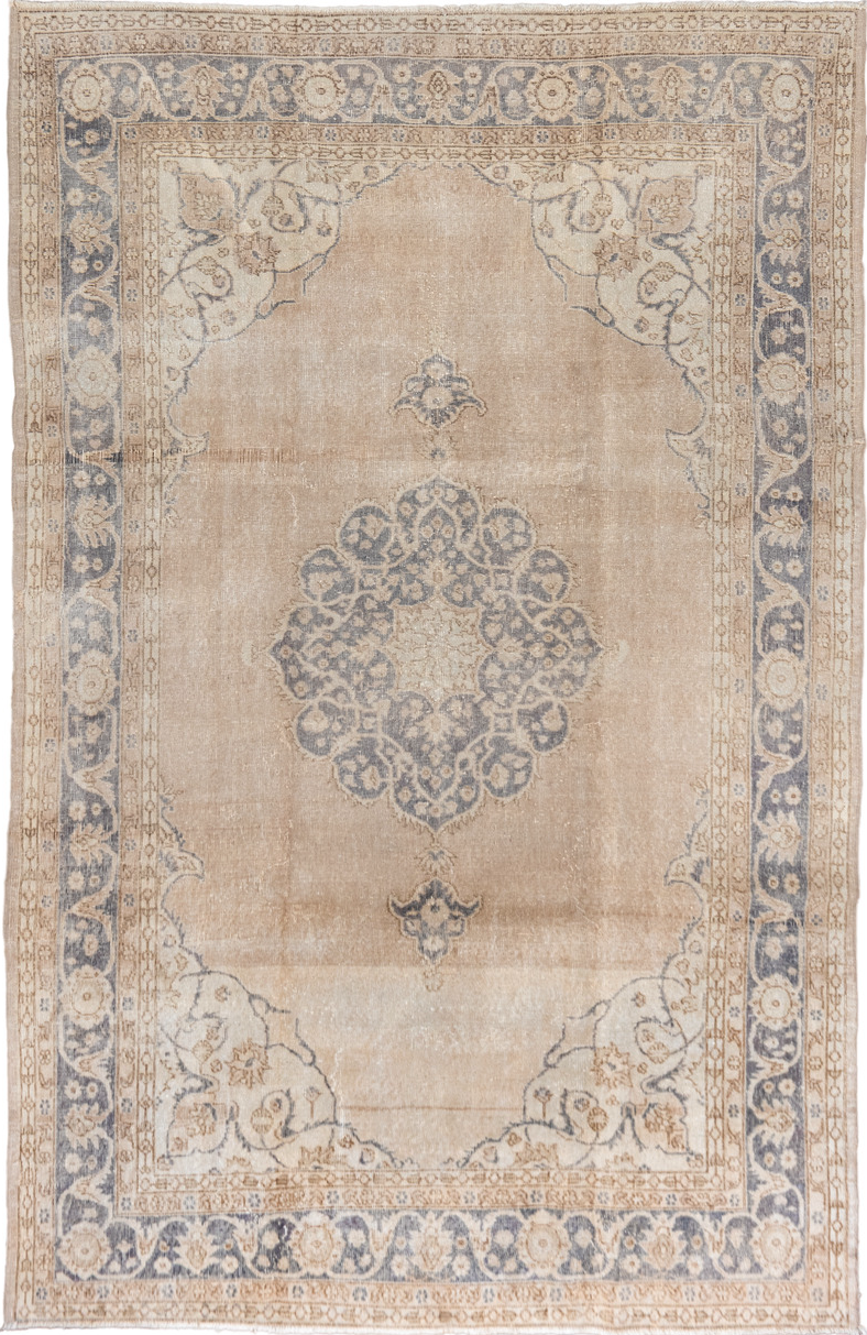 6' x 10' one-of-a-kind handmade vintage Oushak large size rug. Color palette: antiquewhite, brown, dark gray, gray