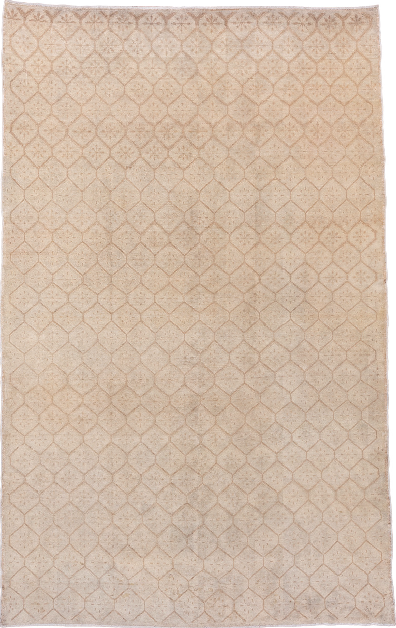 6' x 9' one-of-a-kind handmade vintage Oushak medium size rug. Color palette: antiquewhite, brown, gainsboro, gray