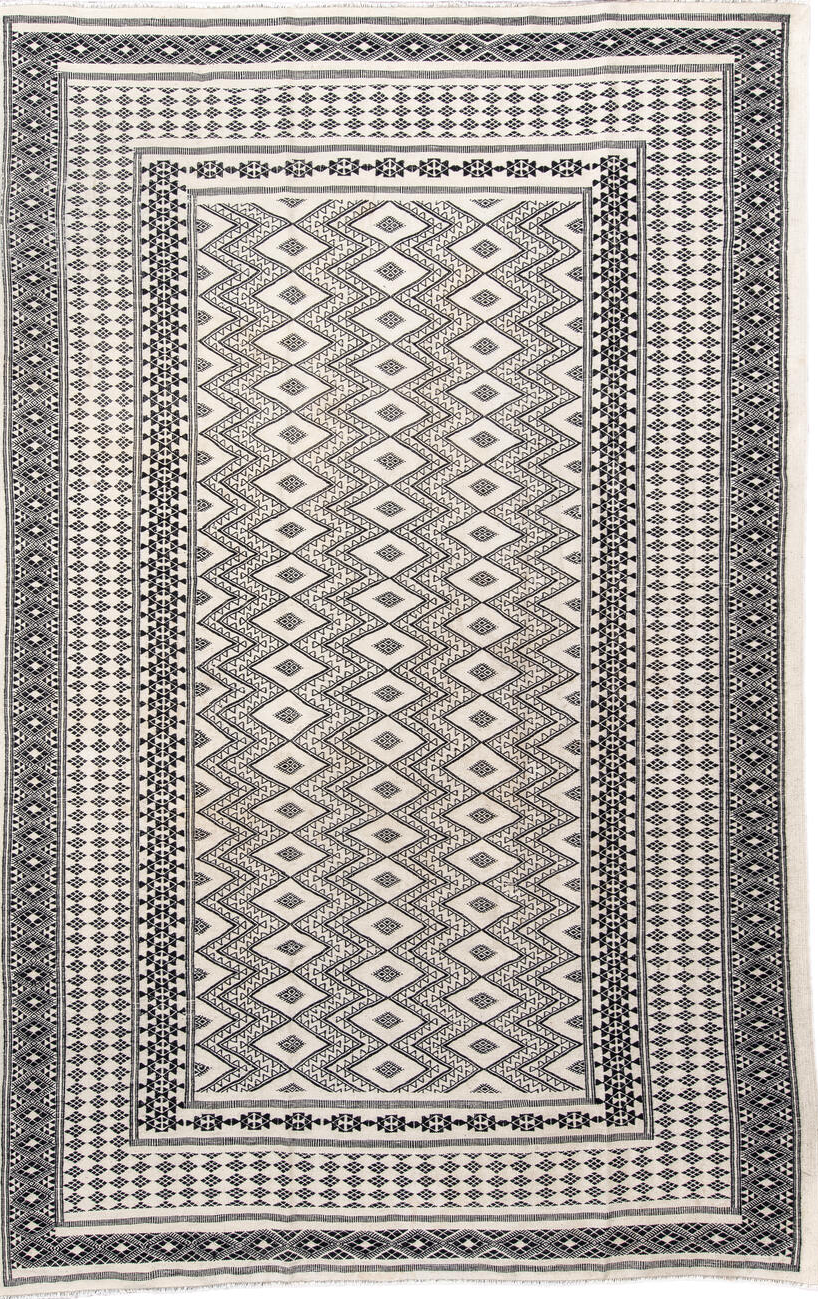 7' x 10' one-of-a-kind handmade vintage Kilim large size rug. Color palette: black, charcoal, dark gray, dim gray