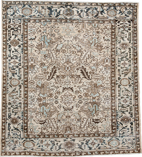 Antique Heriz Area Rug (6' x 7')