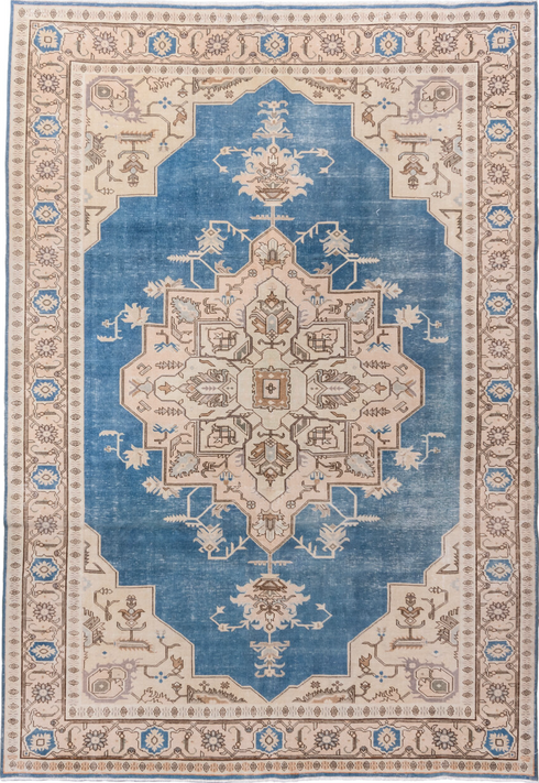 Vintage Sivas Area Rug (6' x 9')