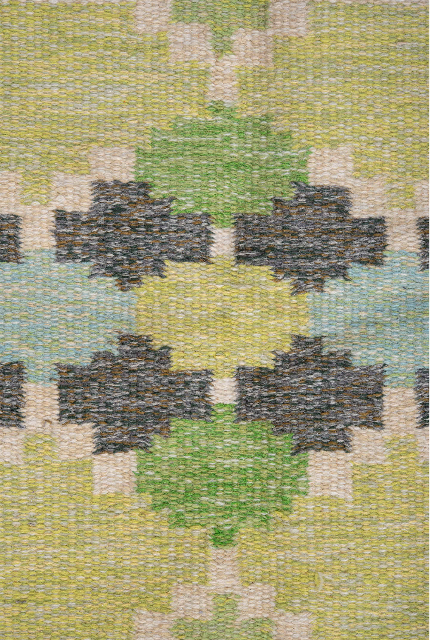 5' x 7' one-of-a-kind handmade vintage Rollaken rug. Color palette: dark khaki, dim gray, gray, green, light gray, off-white