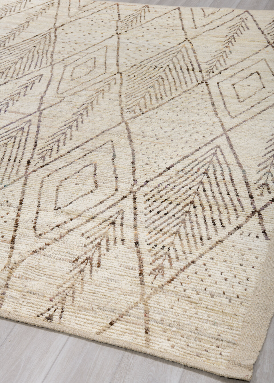 8' x 9' one-of-a-kind handmade vintage Tulu rug. Color palette: brown, gainsboro, gray, light gray, off-white, silver