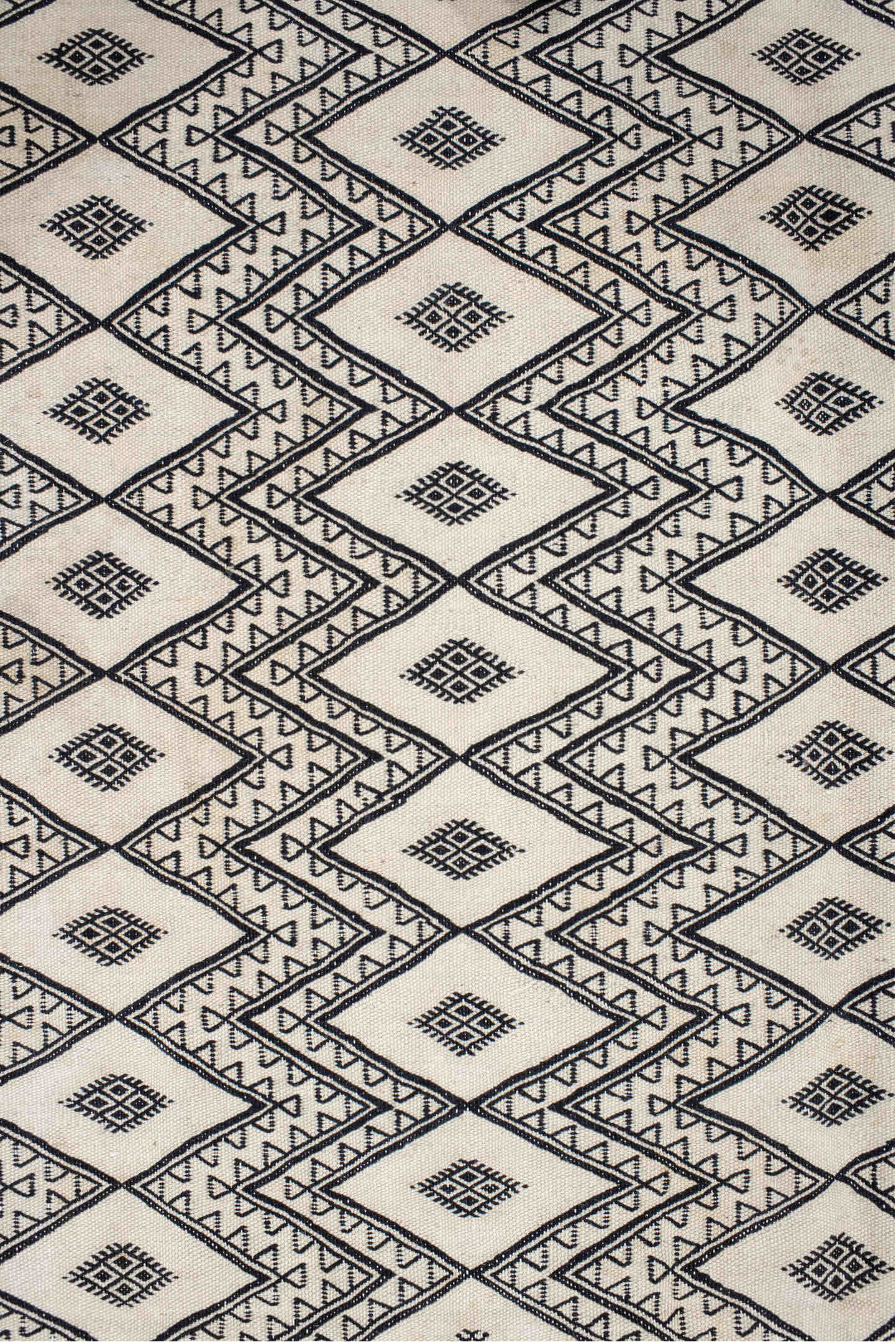 7' x 10' one-of-a-kind handmade vintage Kilim large size rug. Color palette: black, charcoal, dark gray, dim gray