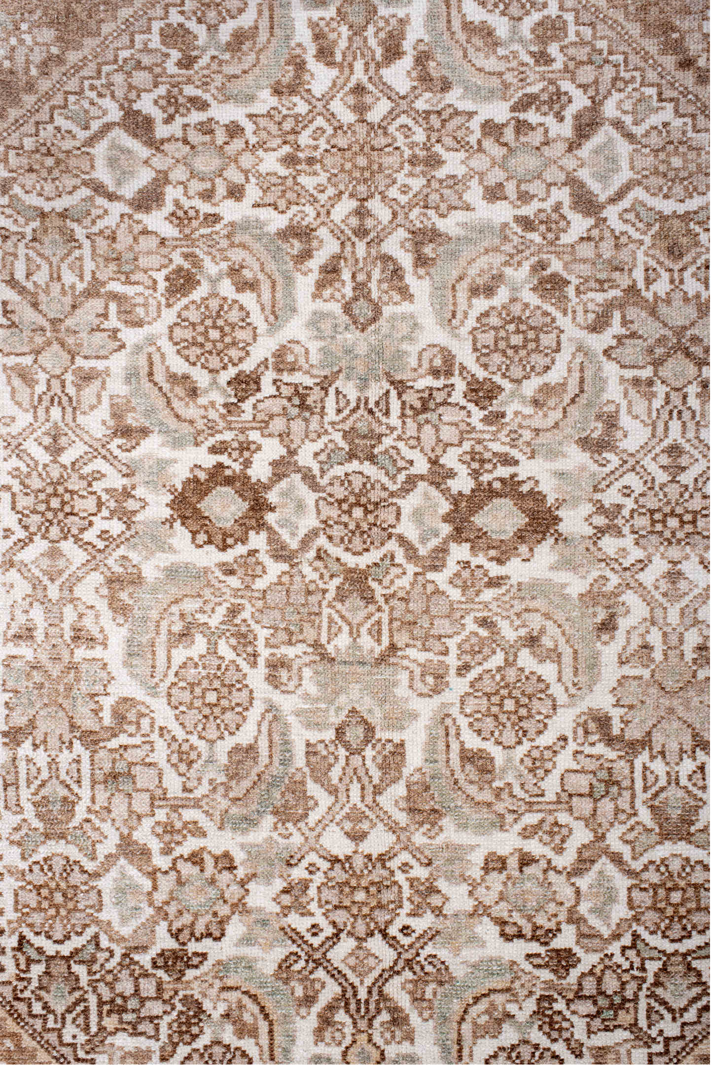 3' x 4' one-of-a-kind handmade vintage Malayer small size rug. Color palette: brown, gainsboro, gray, light gray, linen