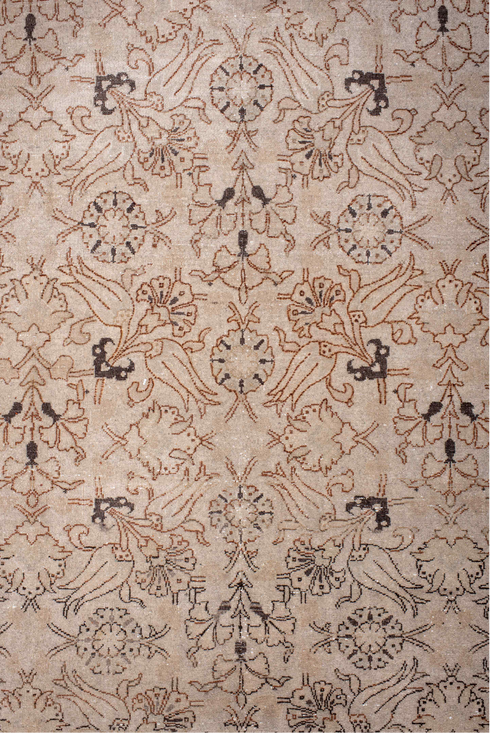 Antique Sivas Area Rug (6' x 9')