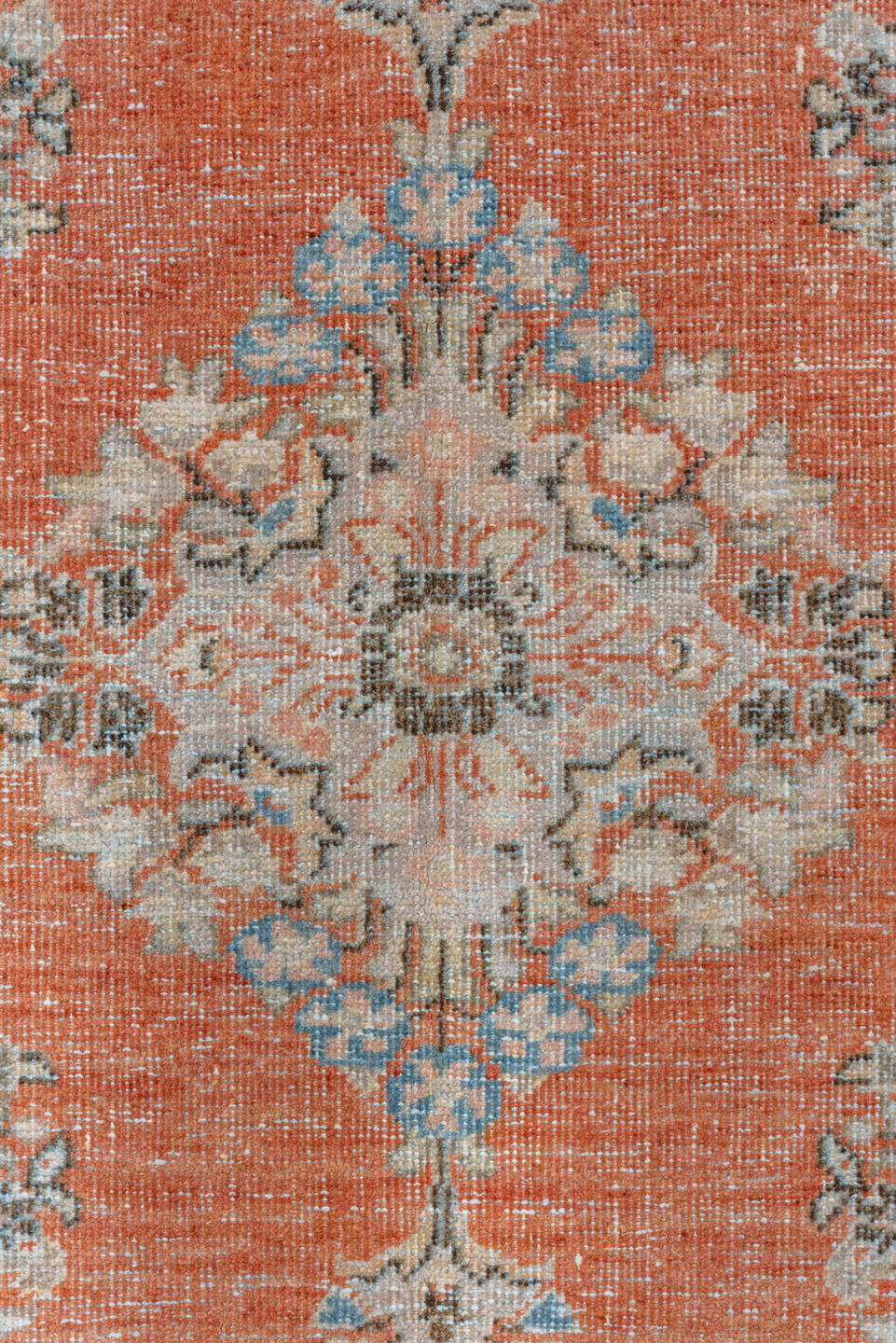 4' x 6' one-of-a-kind handmade vintage Mahal small size rug. Color palette: brown, dark gray, dim gray, gray, light gray
