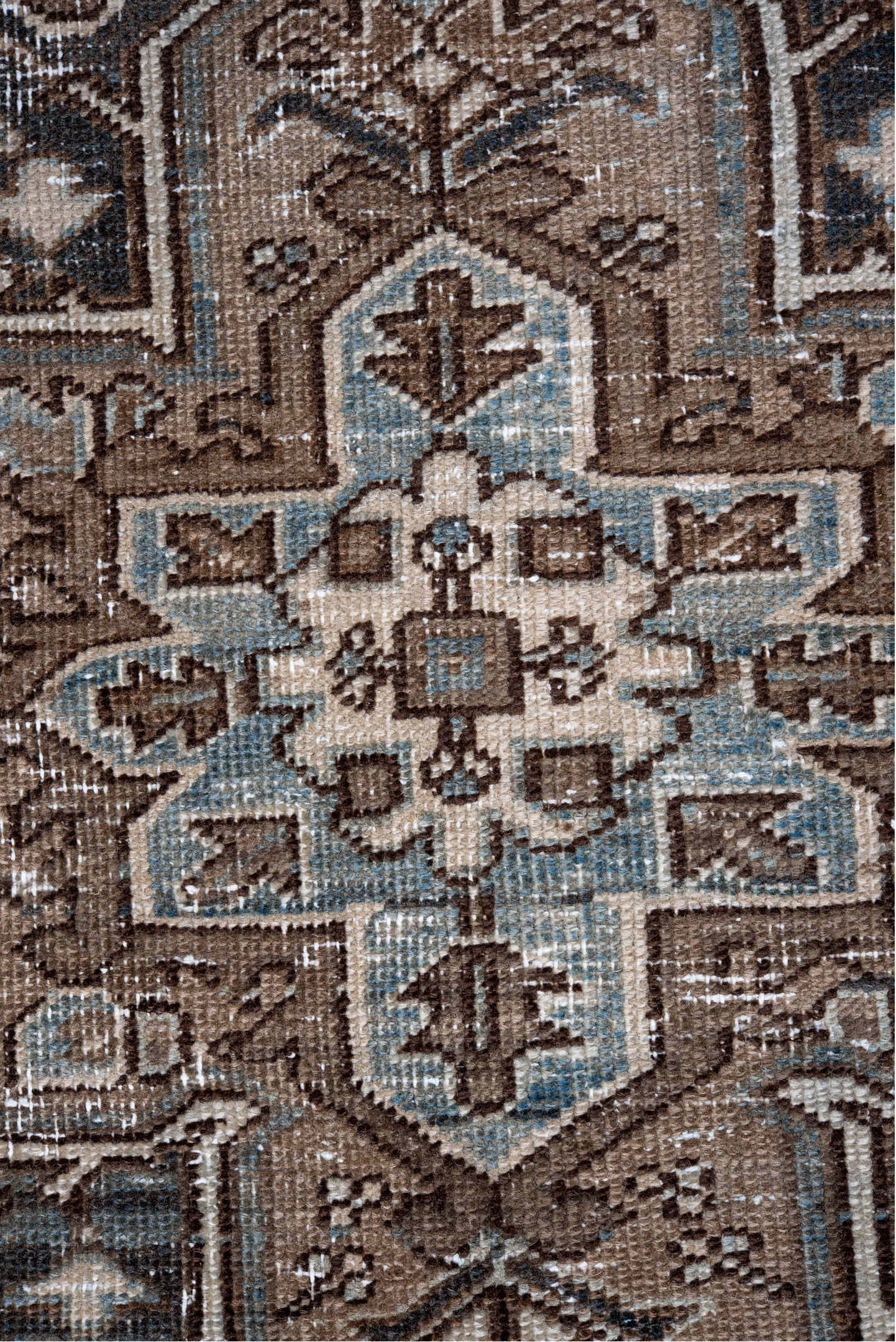 7' x 10' one-of-a-kind handmade vintage Heriz large size rug. Color palette: black, brown, charcoal, dark gray, dim gray