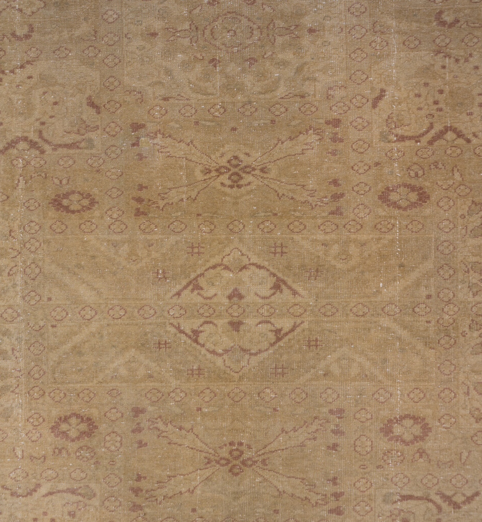 6' x 9' one-of-a-kind handmade vintage Sivas medium size rug. Color palette: brown, gray, pink