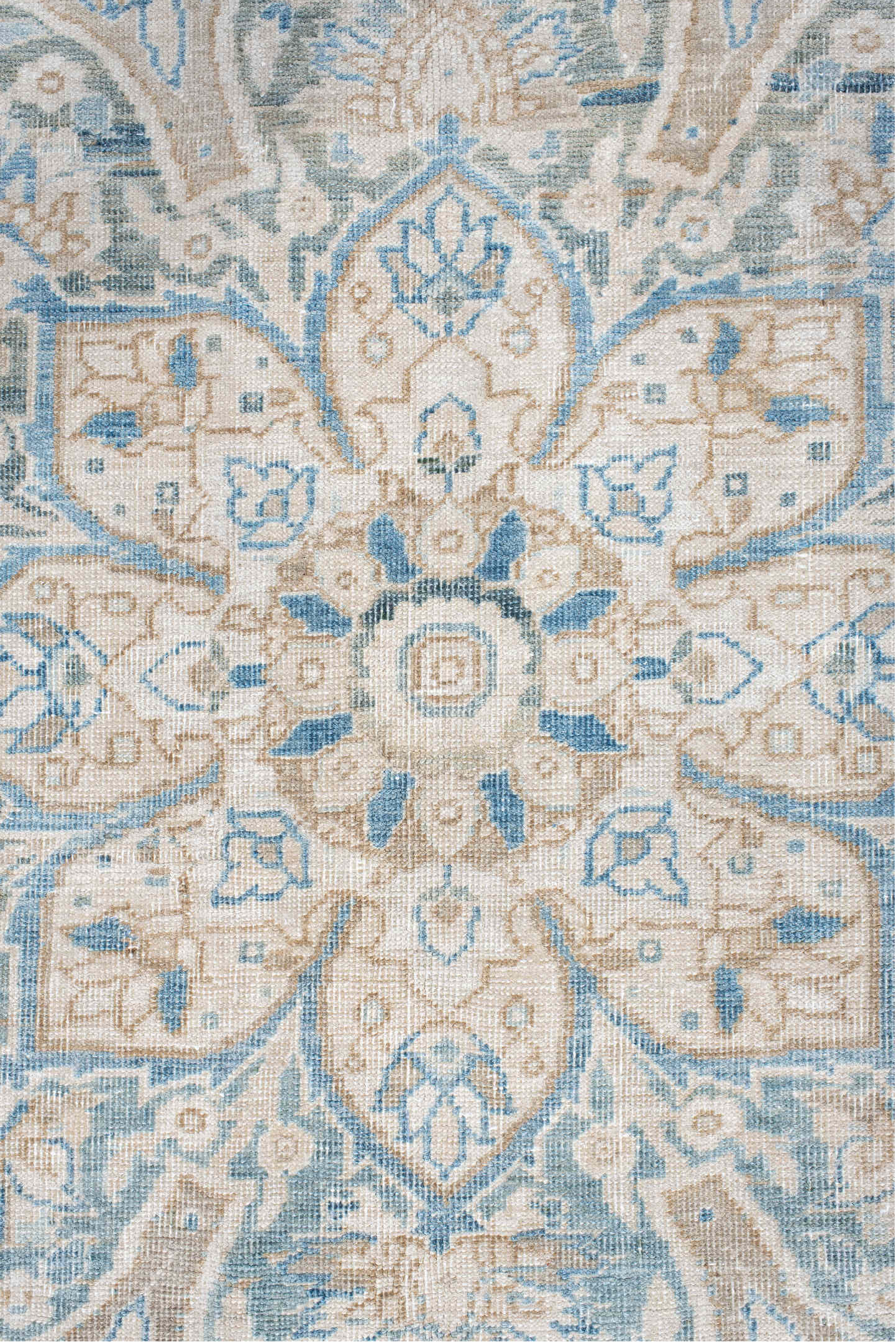 8' x 11' one-of-a-kind handmade vintage Heriz large size rug. Color palette: dark gray, dim gray, gainsboro, gray