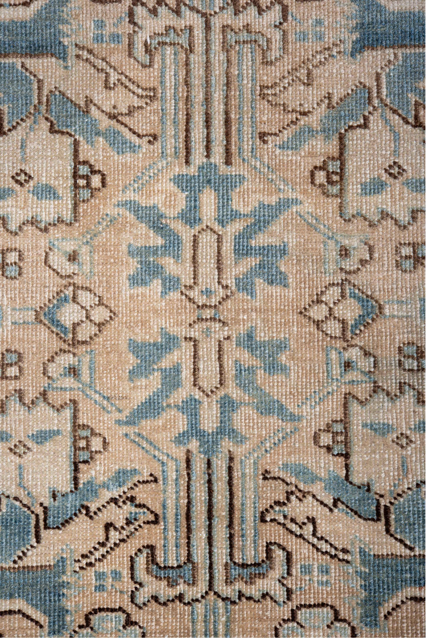 7' x 11' one-of-a-kind handmade vintage Heriz large size rug. Color palette: blue, brown, gainsboro, gray, light gray