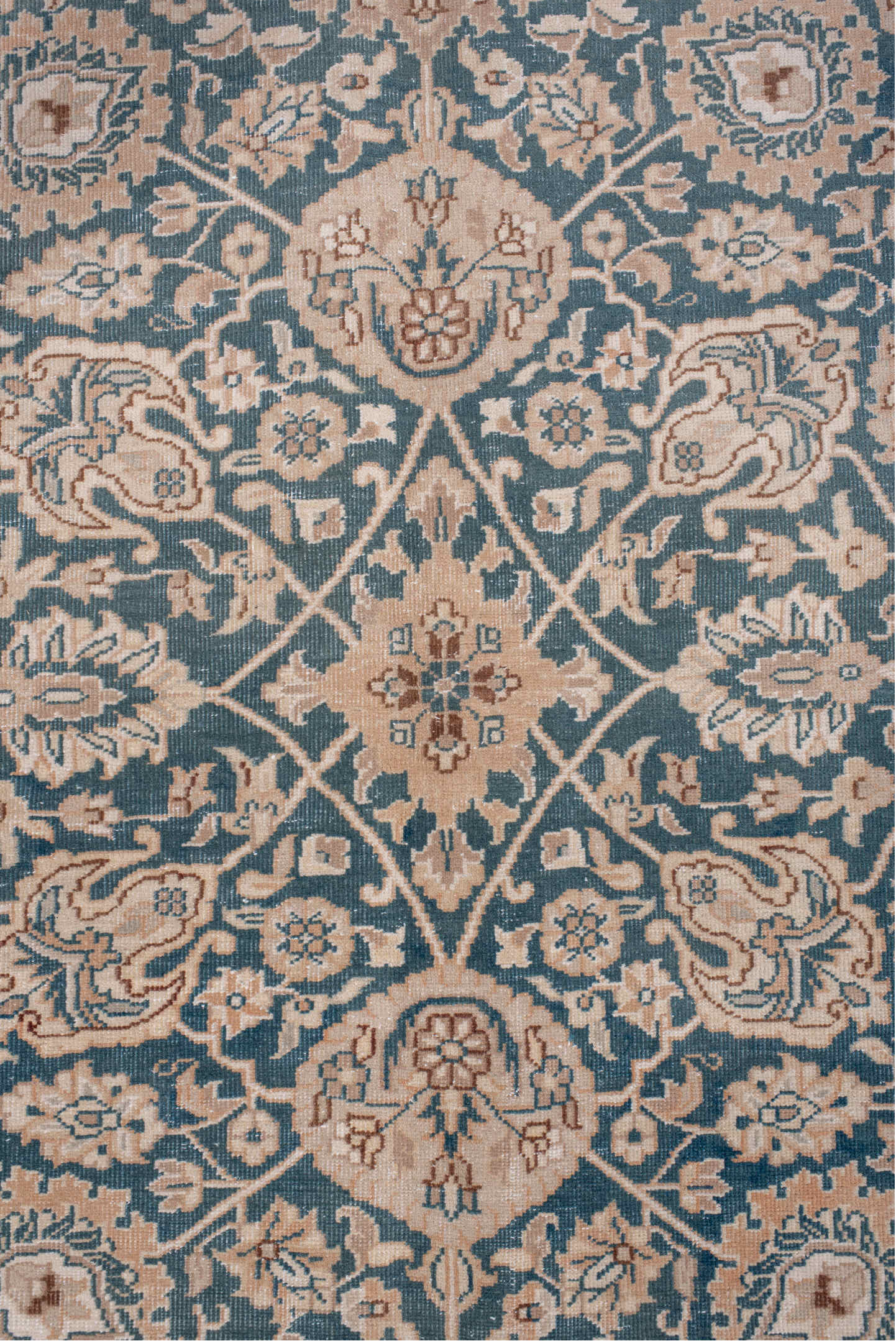 8' x 11' one-of-a-kind handmade vintage Sivas large size rug. Color palette: black, blue, brown, dim gray, gray, light gray