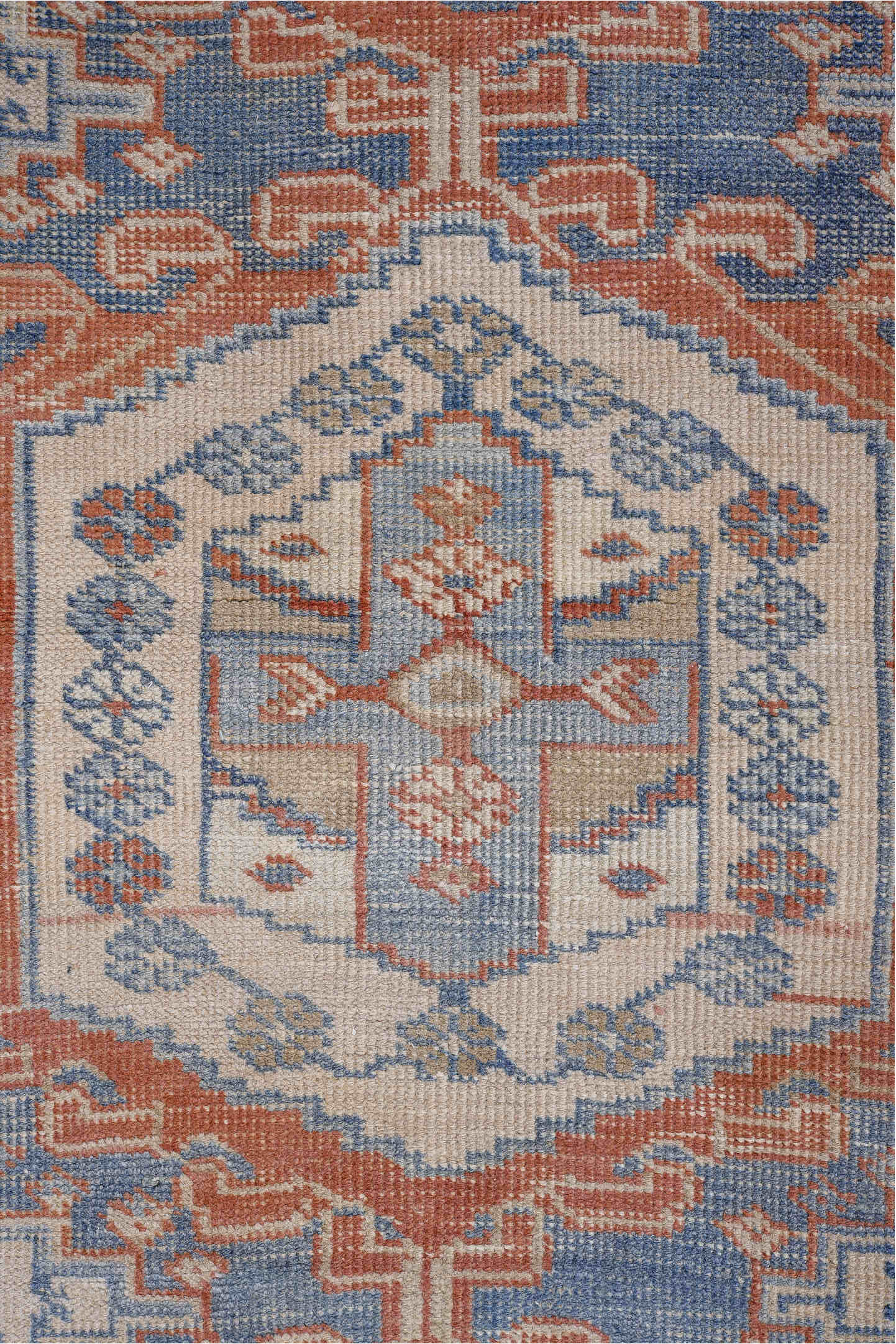 3' x 5' one-of-a-kind handmade vintage Veece small size rug. Color palette: blue, brown, fiord, gainsboro, gray, light blue