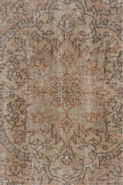 Vintage Oushak Area Rug (4' x 6')