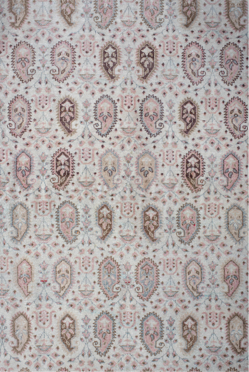 Antique Sivas Area Rug (6' x 9')