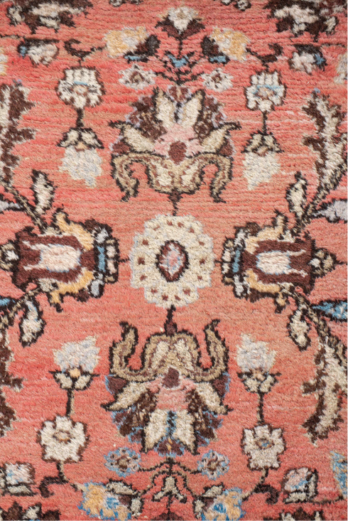 Antique Lilian Runner Rug (2' x 9')