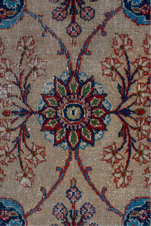 Vintage Kazvin Area Rug (7' x 10')