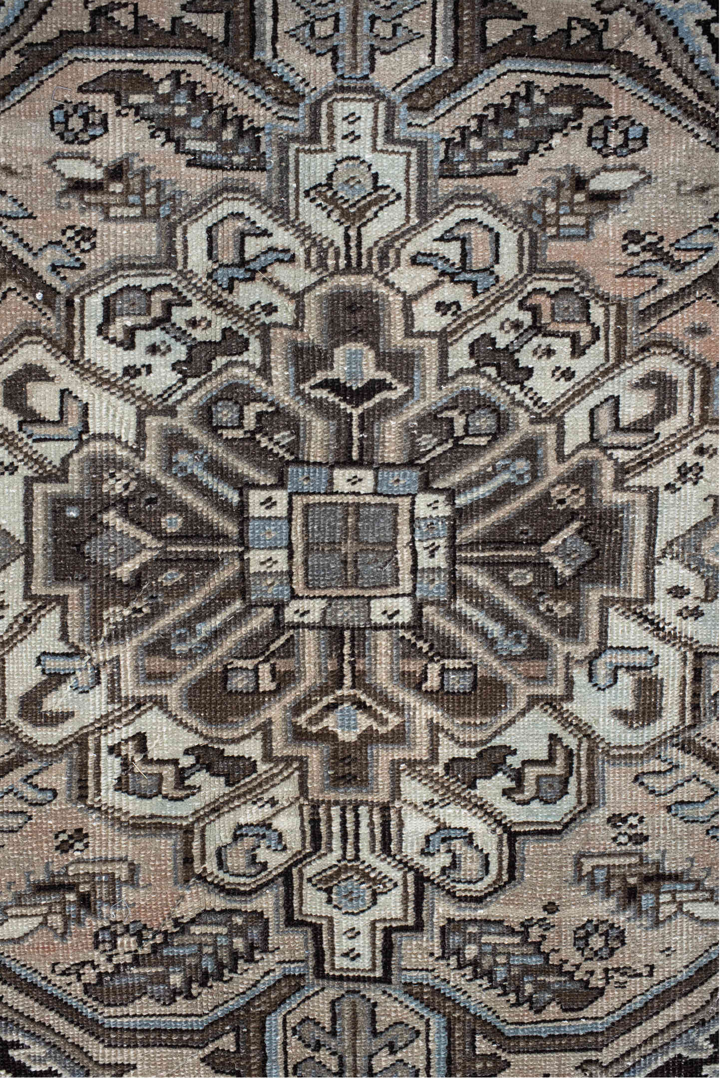 9' x 12' one-of-a-kind handmade vintage Heriz large size rug. Color palette: gray, light gray, off-white, black, silver