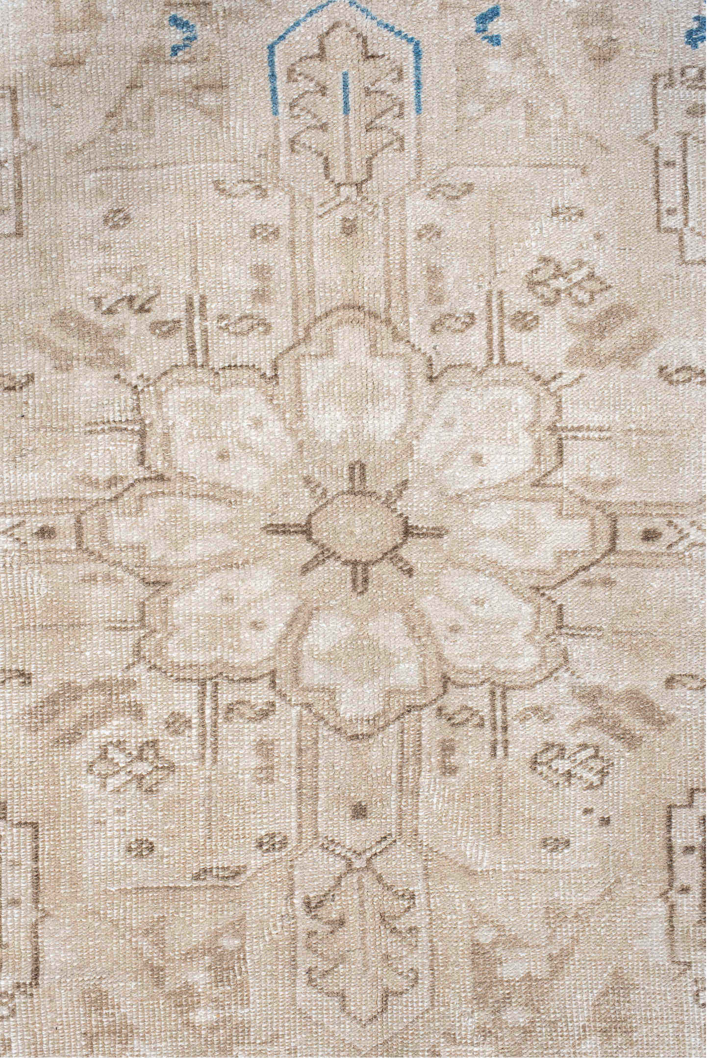 9' x 12' one-of-a-kind handmade vintage Heriz large size rug. Color palette: blue, brown, dark gray, gainsboro, gray