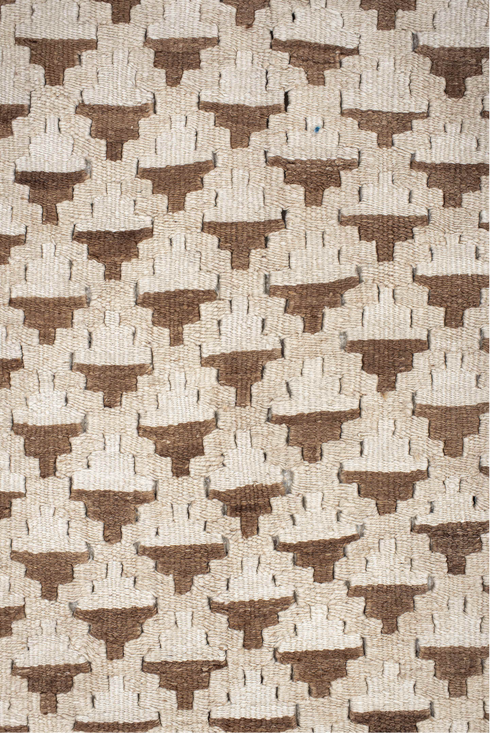 Antique Kilim Area Rug (6' x 10')