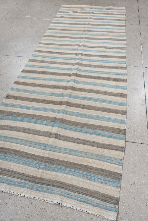 Vintage Kilim Runner Rug (3' x 9')