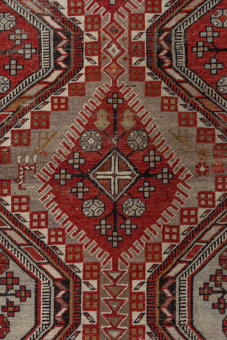 4' x 7' one-of-a-kind handmade vintage Shirvan rug. Color palette: brown, gray, pink