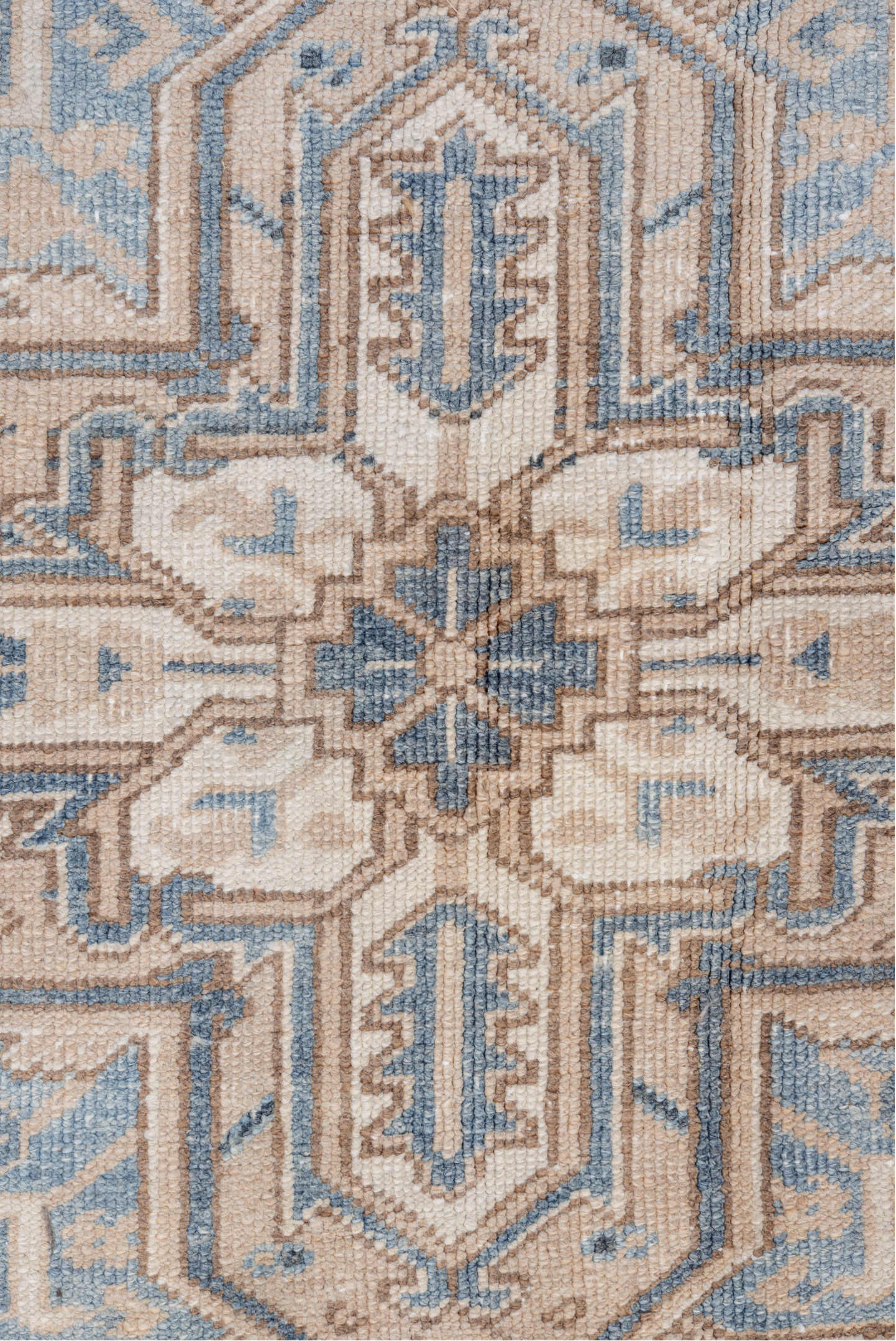 6' x 7' one-of-a-kind handmade vintage Heriz rug. Color palette: black, blue, charcoal, dark gray, gainsboro, gray