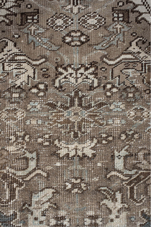 Antique Heriz Area Rug (7' x 7')