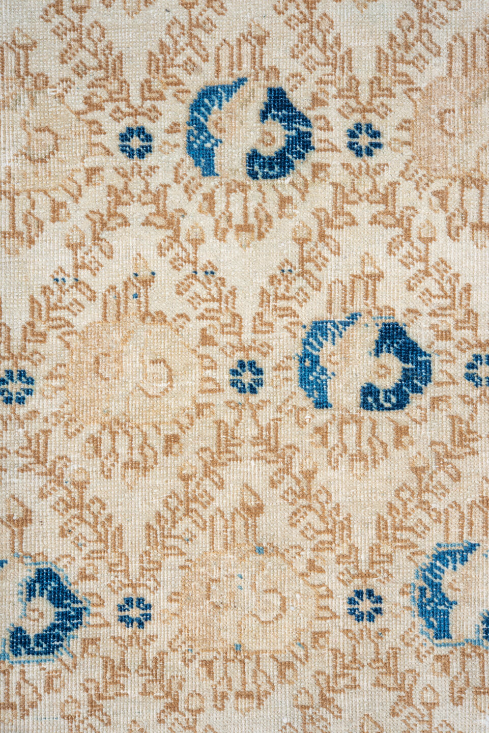 2' x 4' one-of-a-kind handmade vintage Tabriz small size rug. Color palette: antiquewhite, blue, brown, gray, light gray