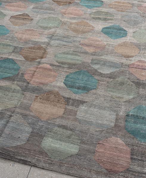 Vintage Kilim Area Rug (8' x 9')